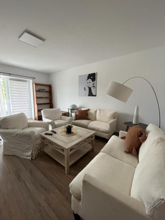 Apartmany Tobias Besiny ภายนอก รูปภาพ