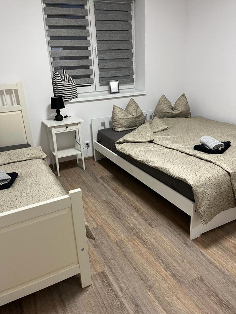 Apartmany Tobias Besiny ภายนอก รูปภาพ